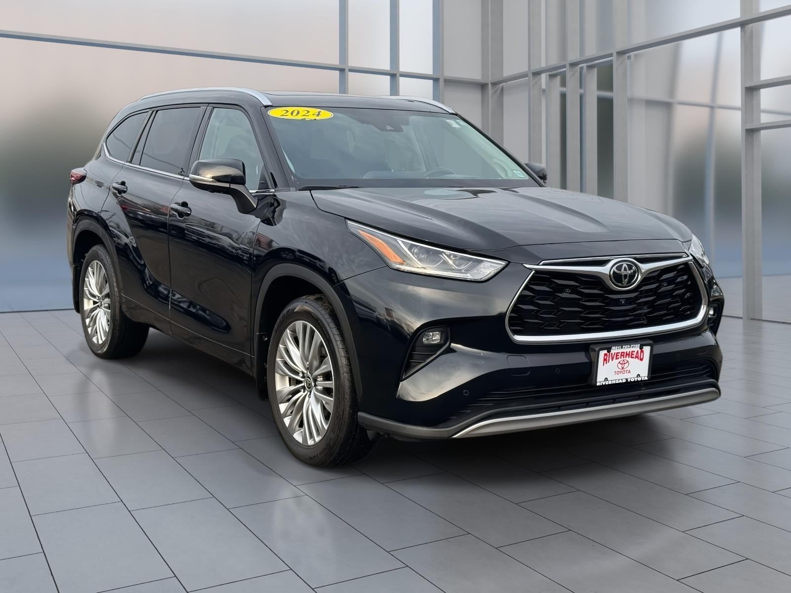 2024 Toyota Highlander Platinum