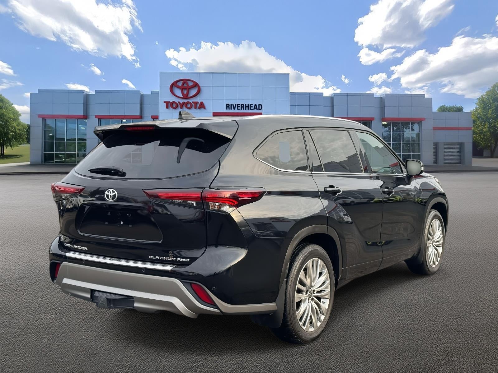2024 Toyota Highlander Platinum