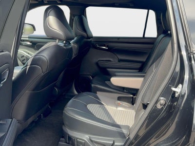 2024 Toyota Highlander XSE