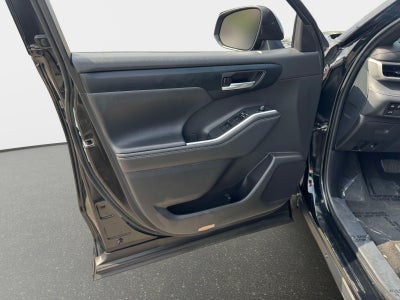 2024 Toyota Highlander XSE