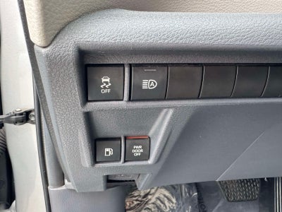2023 Toyota Sienna LE 8 Passenger