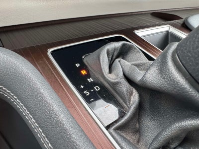 2023 Toyota Sienna LE 8 Passenger