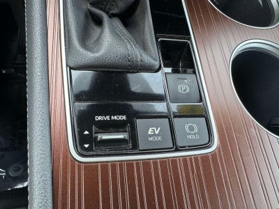 2023 Toyota Sienna LE 8 Passenger
