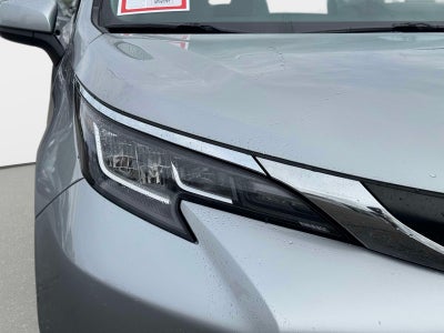 2023 Toyota Sienna LE 8 Passenger