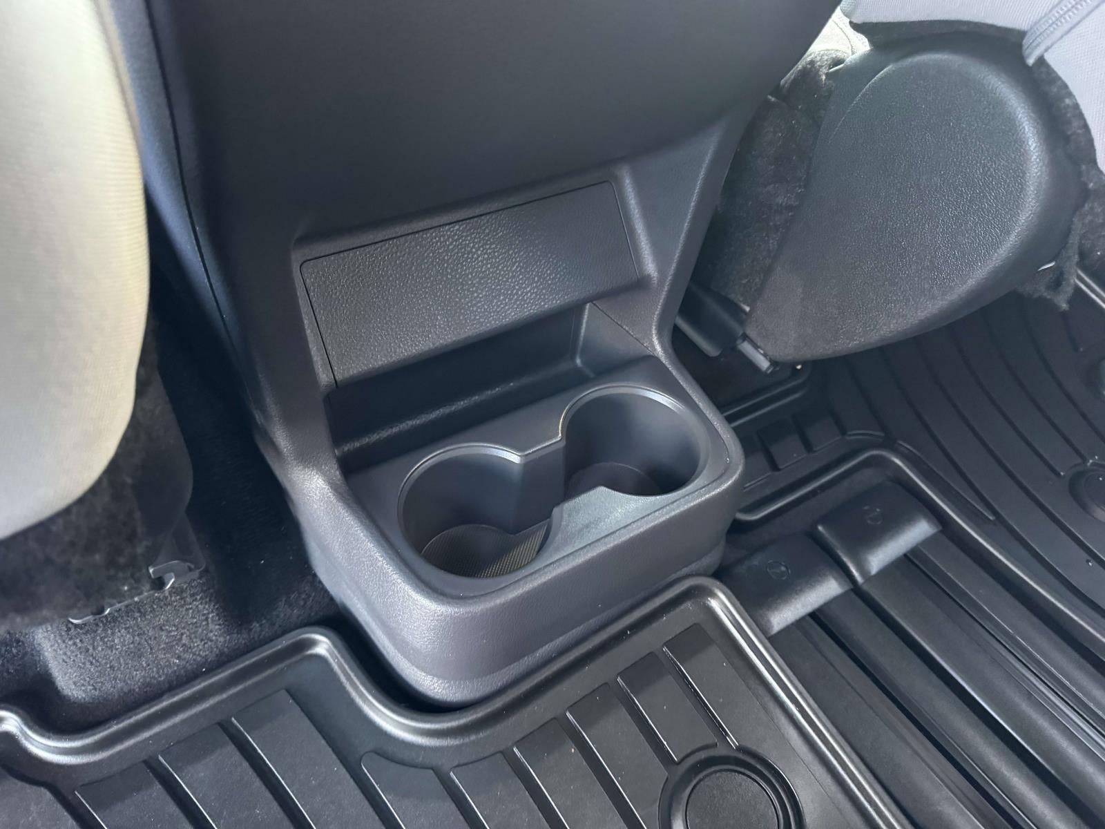 2023 Toyota Sienna LE 8 Passenger