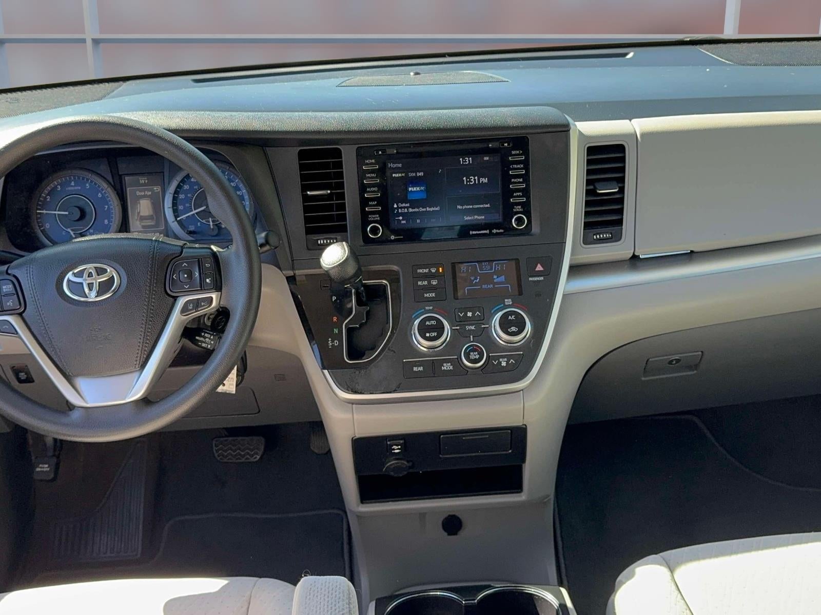 2020 Toyota Sienna LE 8 Passenger