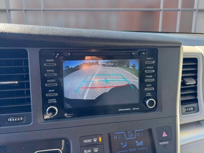 2020 Toyota Sienna LE 8 Passenger