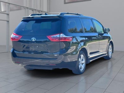 2020 Toyota Sienna LE 8 Passenger