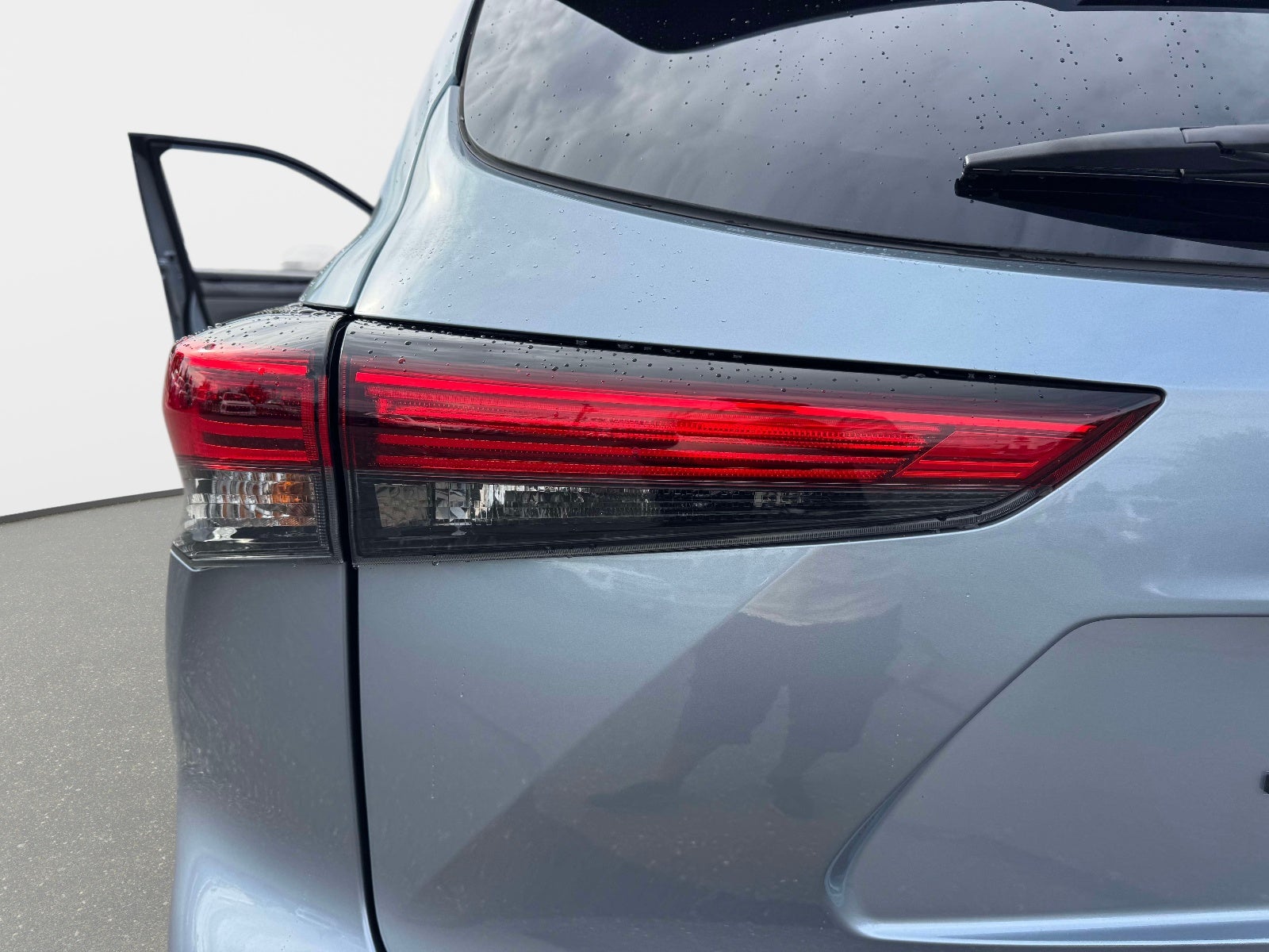 2023 Toyota Highlander Hybrid Limited