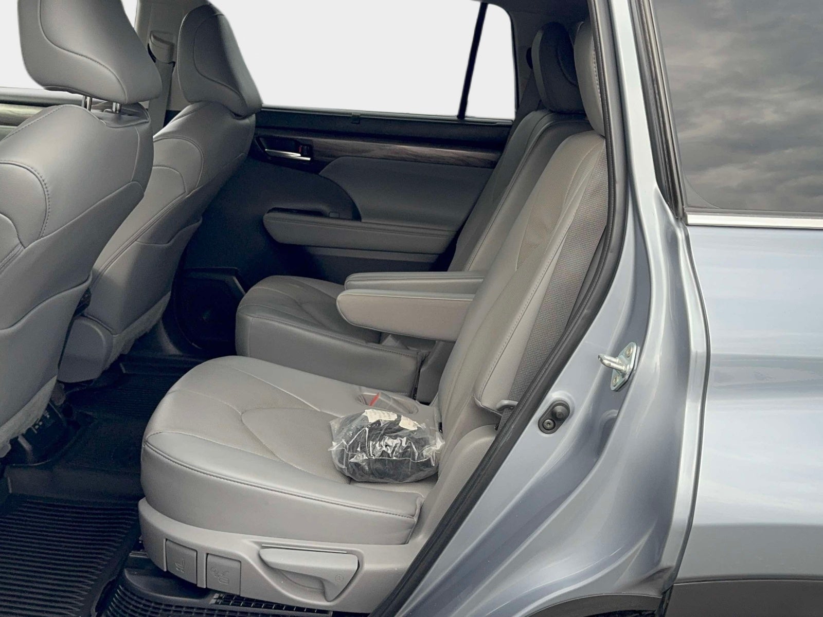 2023 Toyota Highlander Hybrid Limited
