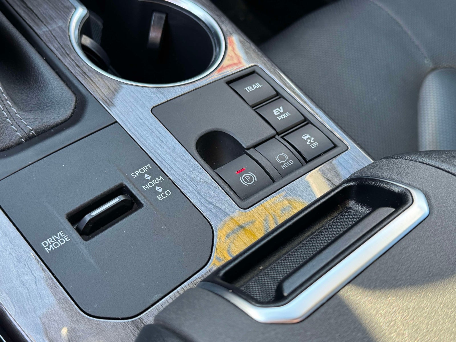 2023 Toyota Highlander Hybrid Limited
