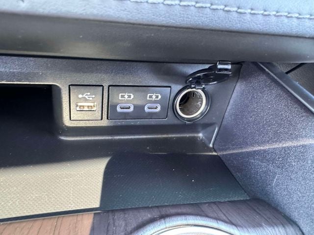 2023 Toyota Highlander Hybrid Limited