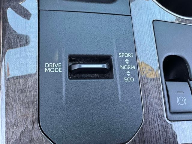 2023 Toyota Highlander Hybrid Limited