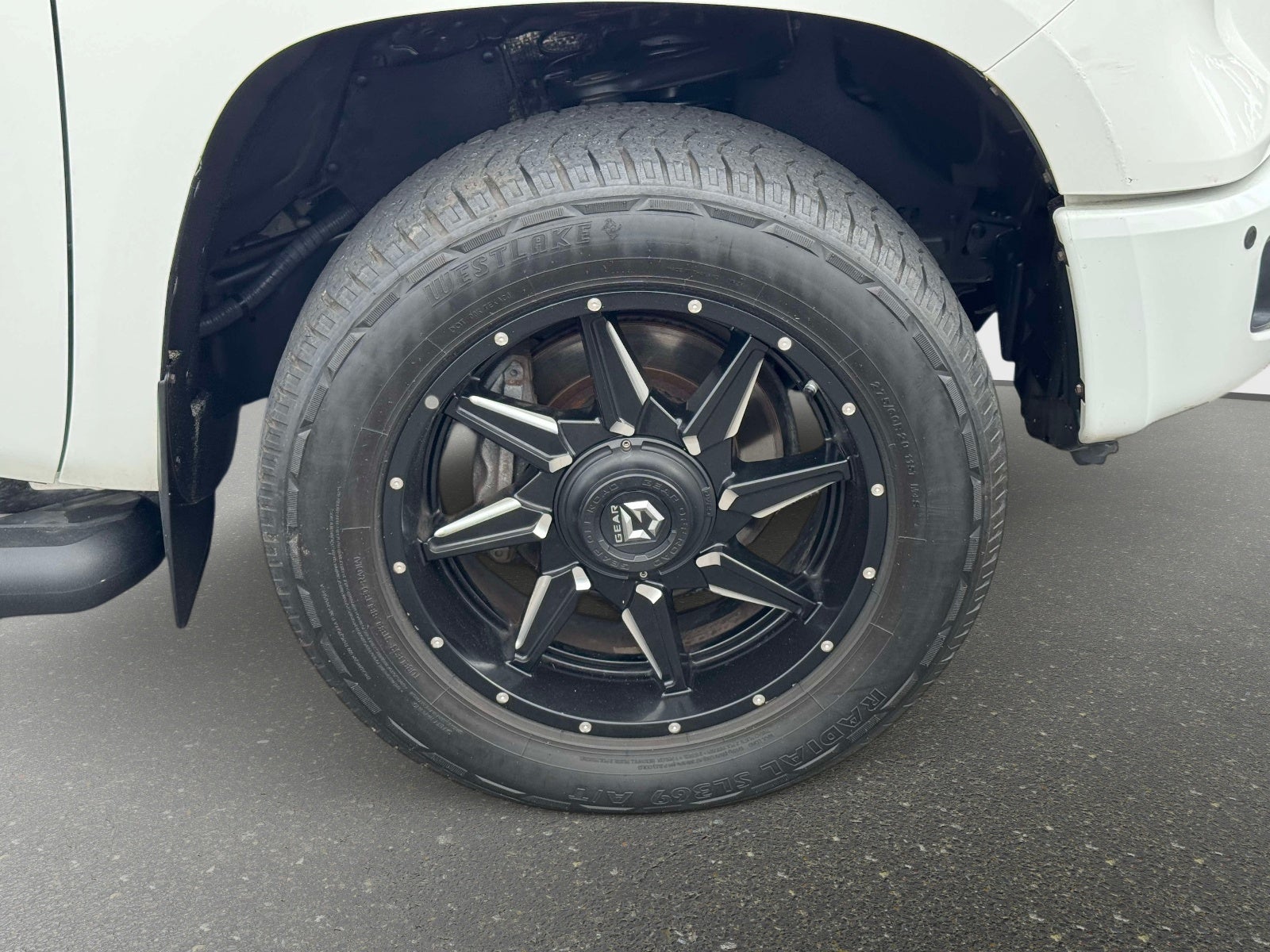 2019 Toyota Tundra Platinum 5.7L V8