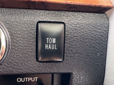 2020 Toyota Tundra Platinum 5.7L V8
