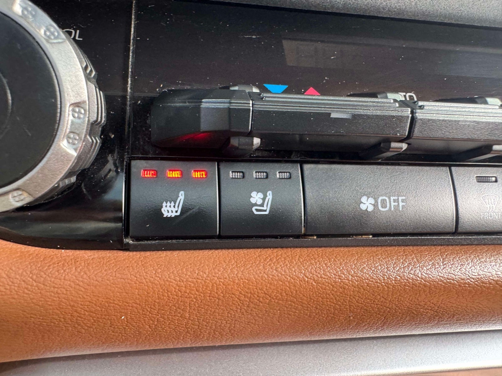 2022 Toyota Tundra Hybrid 1794 Edition