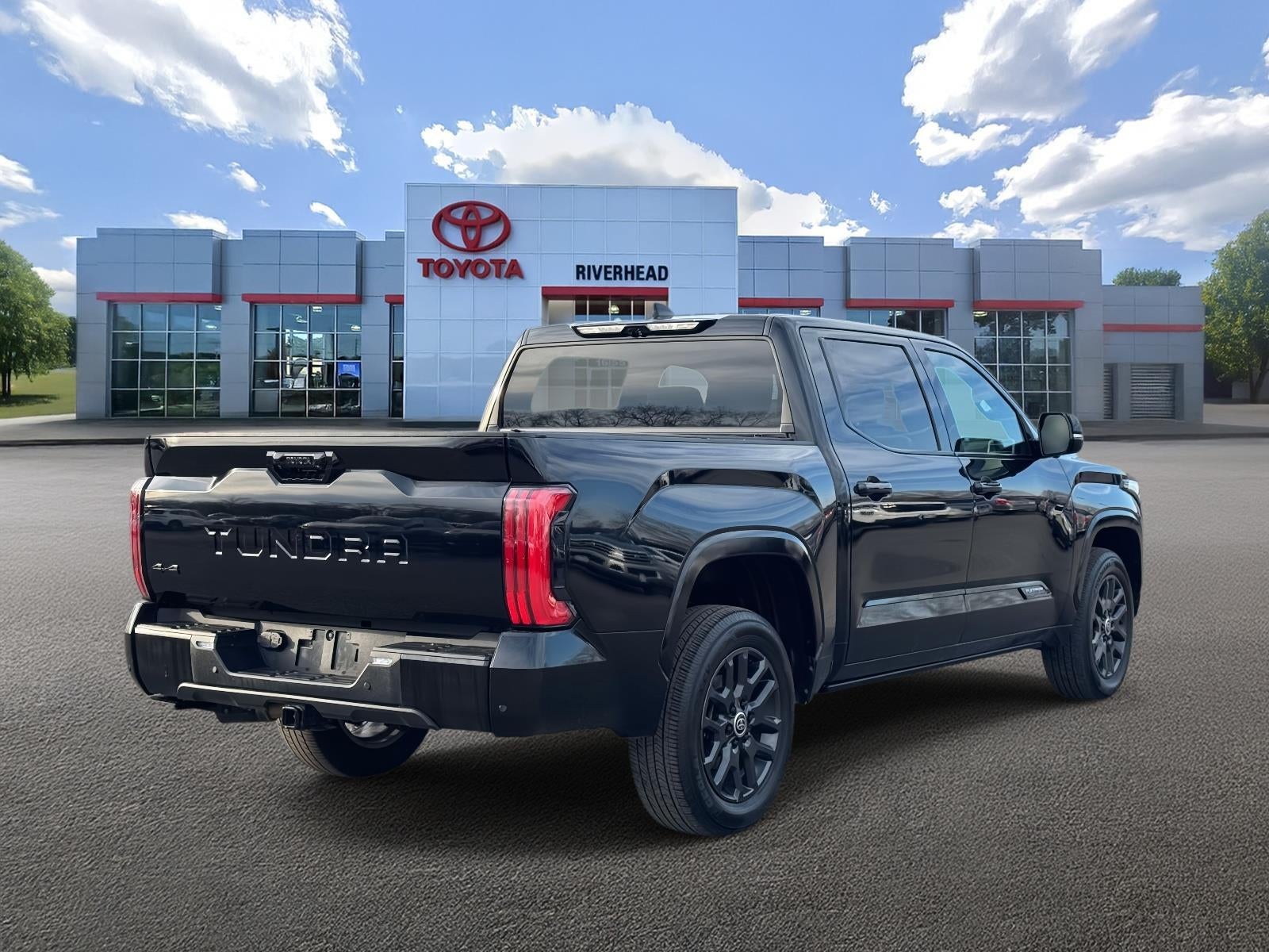 2024 Toyota Tundra Platinum