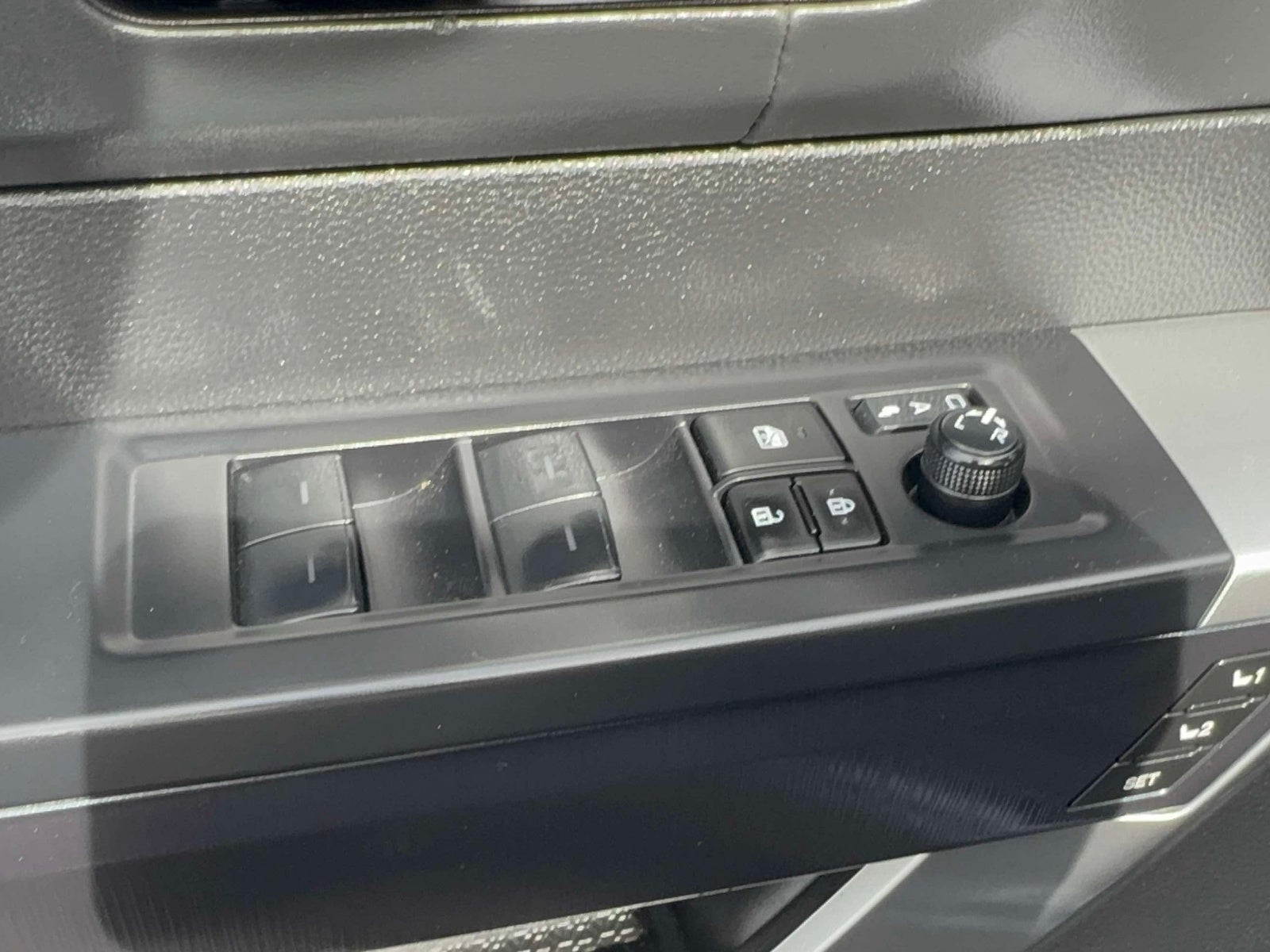 2024 Toyota Tundra Hybrid Platinum