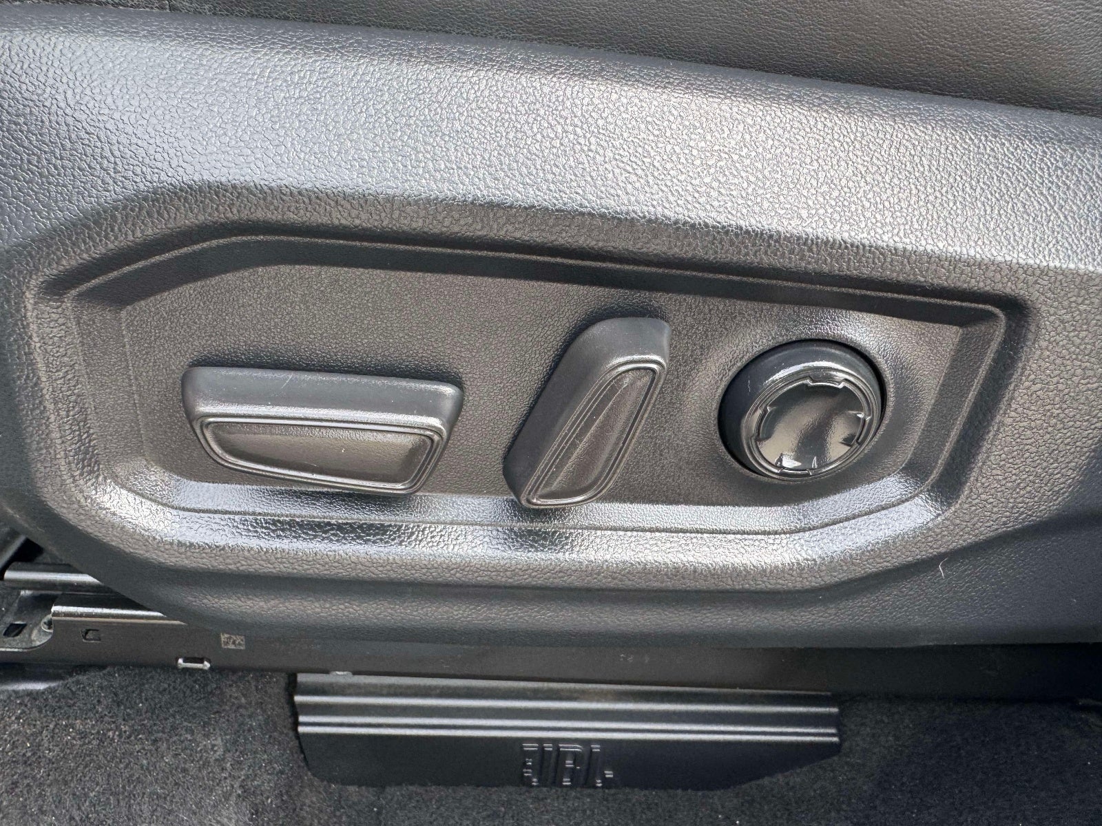 2024 Toyota Tundra Hybrid Platinum