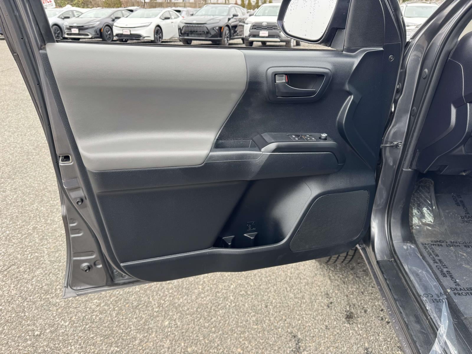 2016 Toyota Tacoma SR5