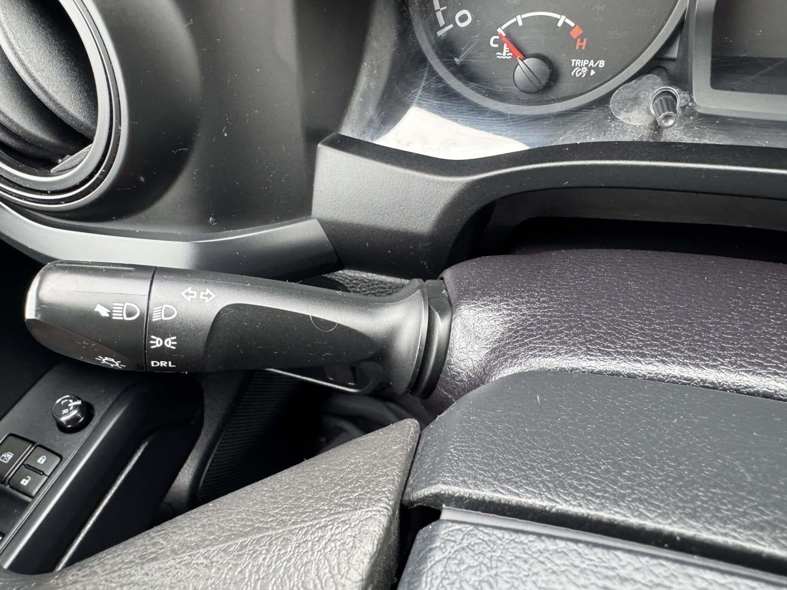 2016 Toyota Tacoma SR5