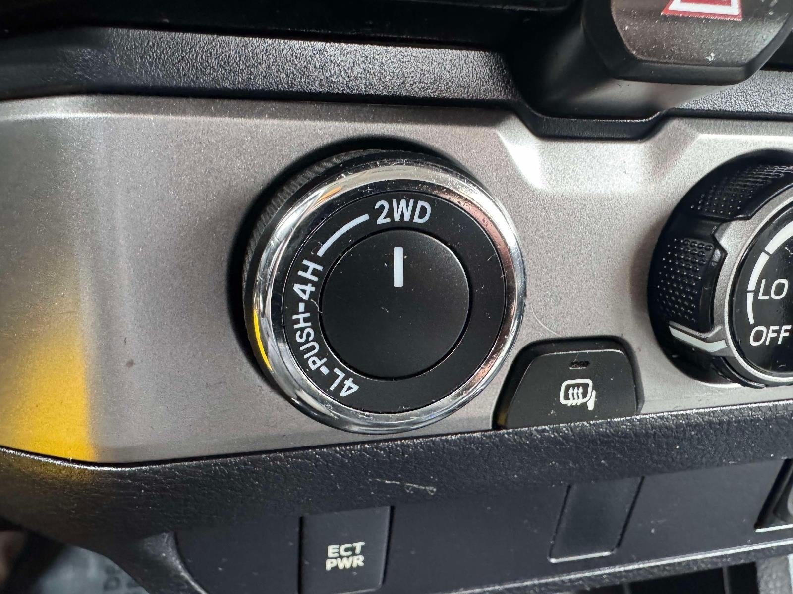 2016 Toyota Tacoma SR5