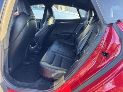 2022 Tesla Model S Plaid