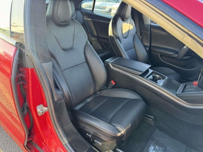 2022 Tesla Model S Plaid