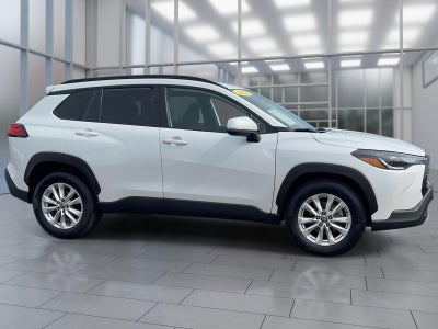 2023 Toyota Corolla Cross LE