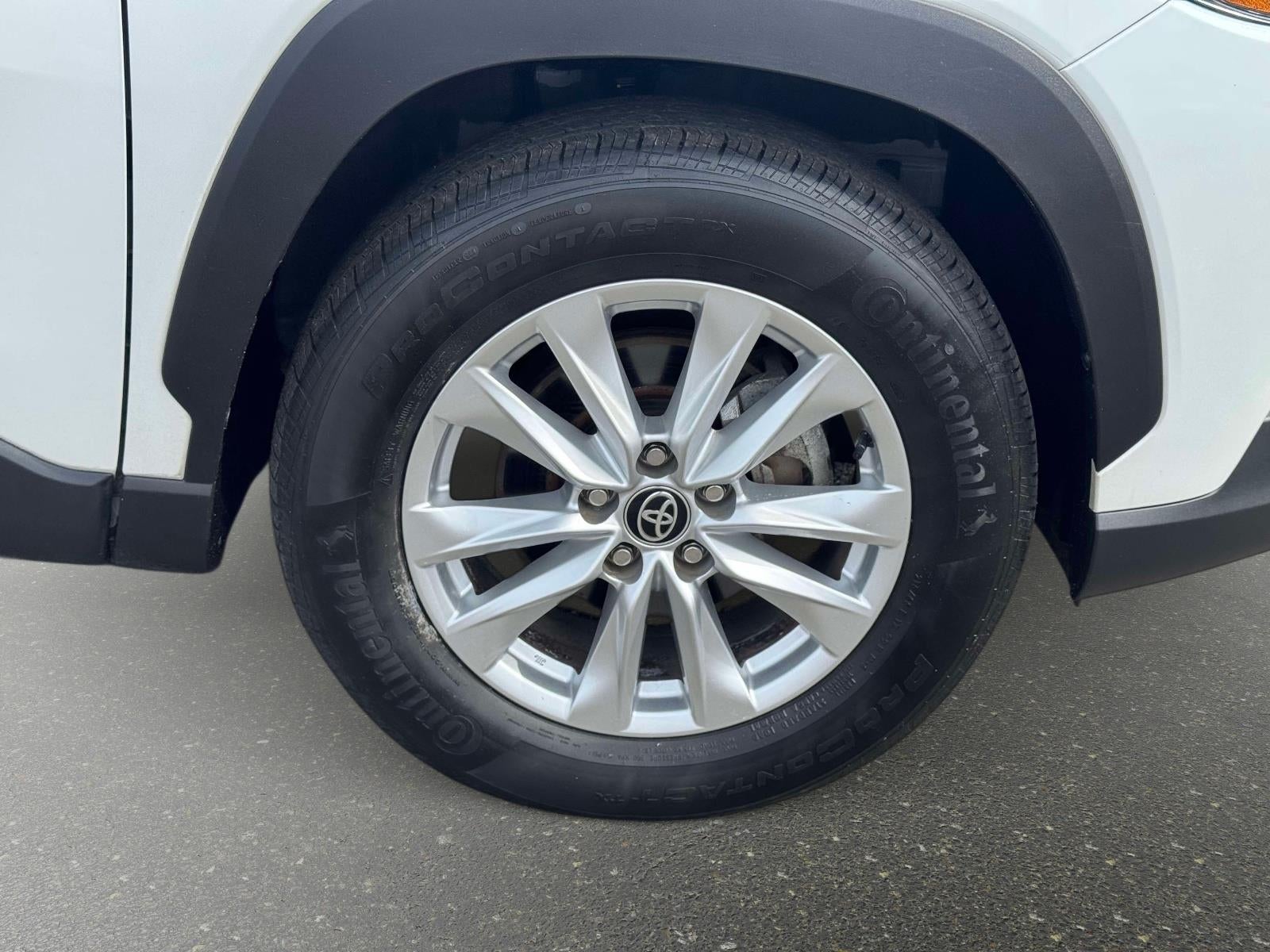 2023 Toyota Corolla Cross LE