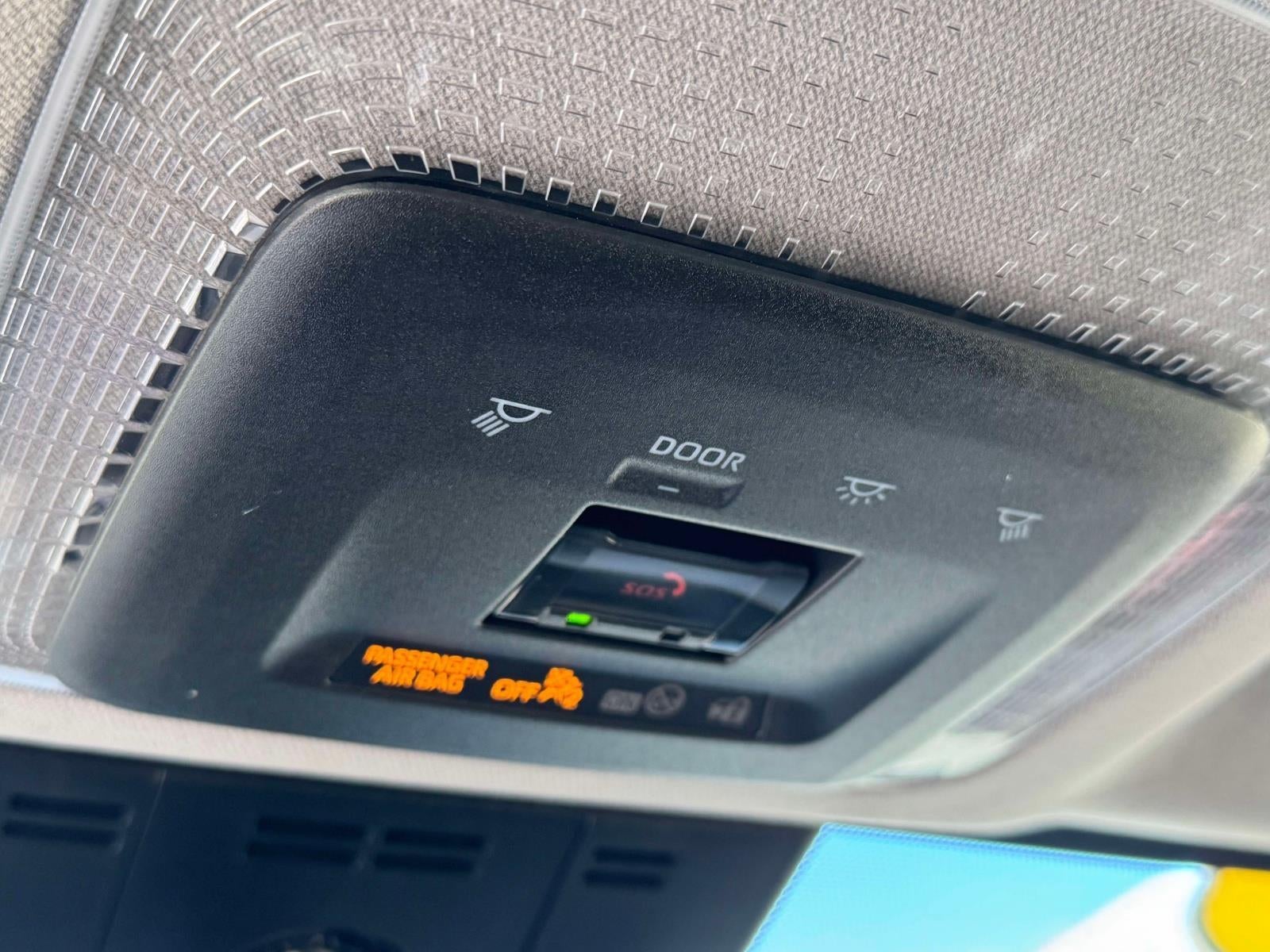 2023 Toyota Prius Prime SE