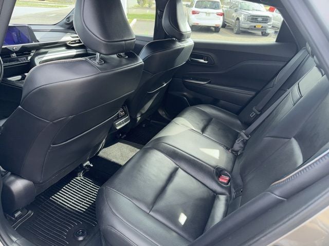 2023 Toyota Crown Platinum