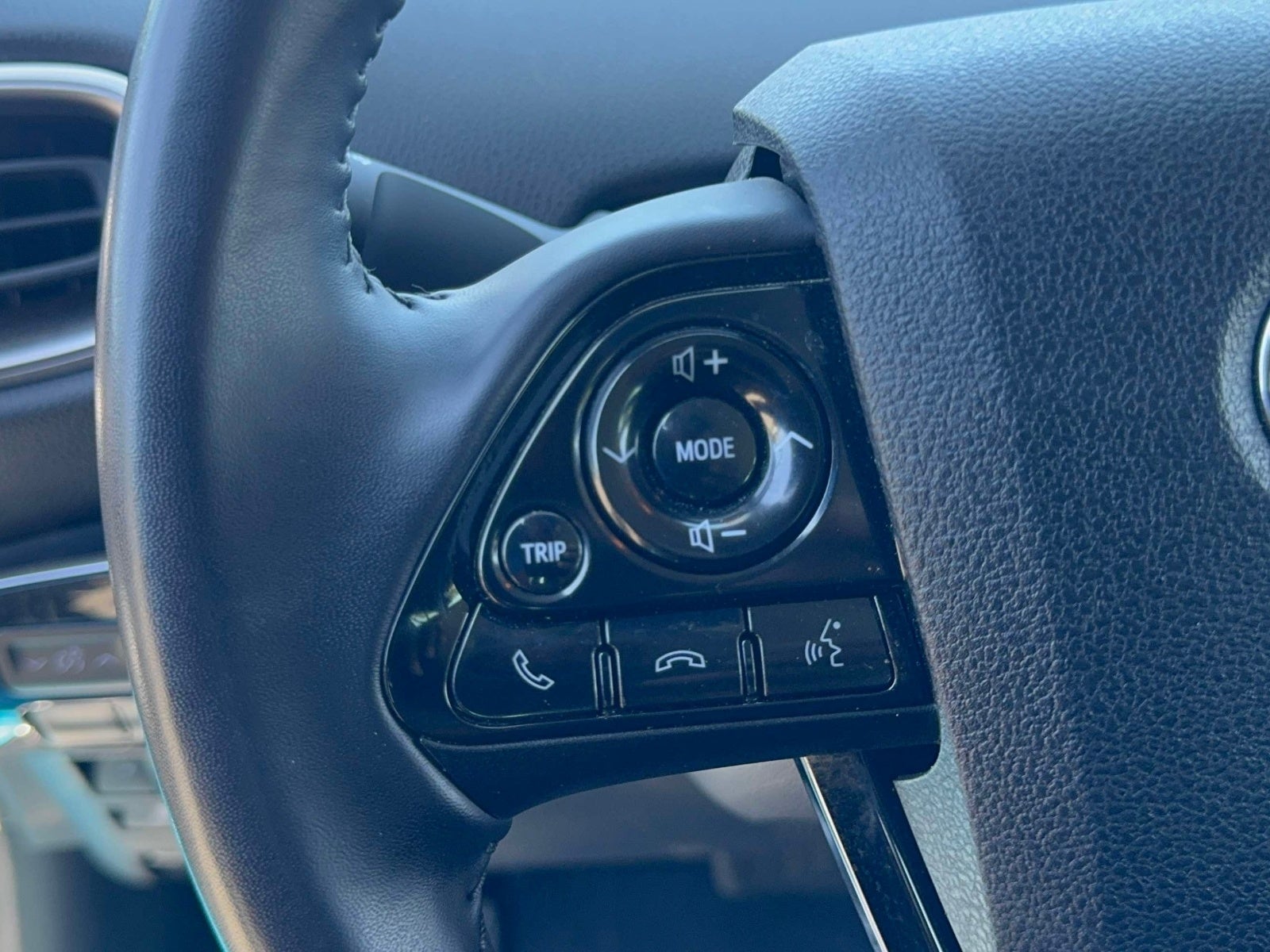 2022 Toyota Prius Prime LE