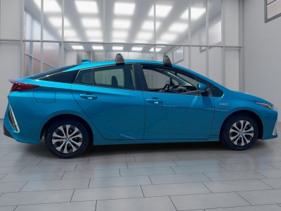 2022 Toyota Prius Prime LE