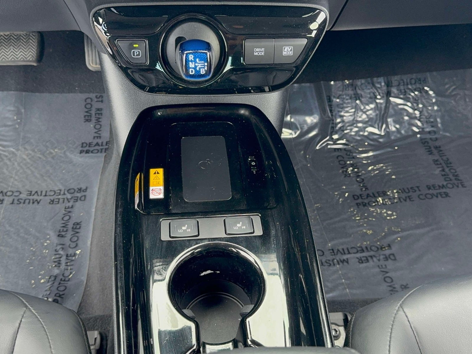 2022 Toyota Prius XLE AWD e