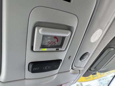 2022 Toyota Prius XLE AWD e