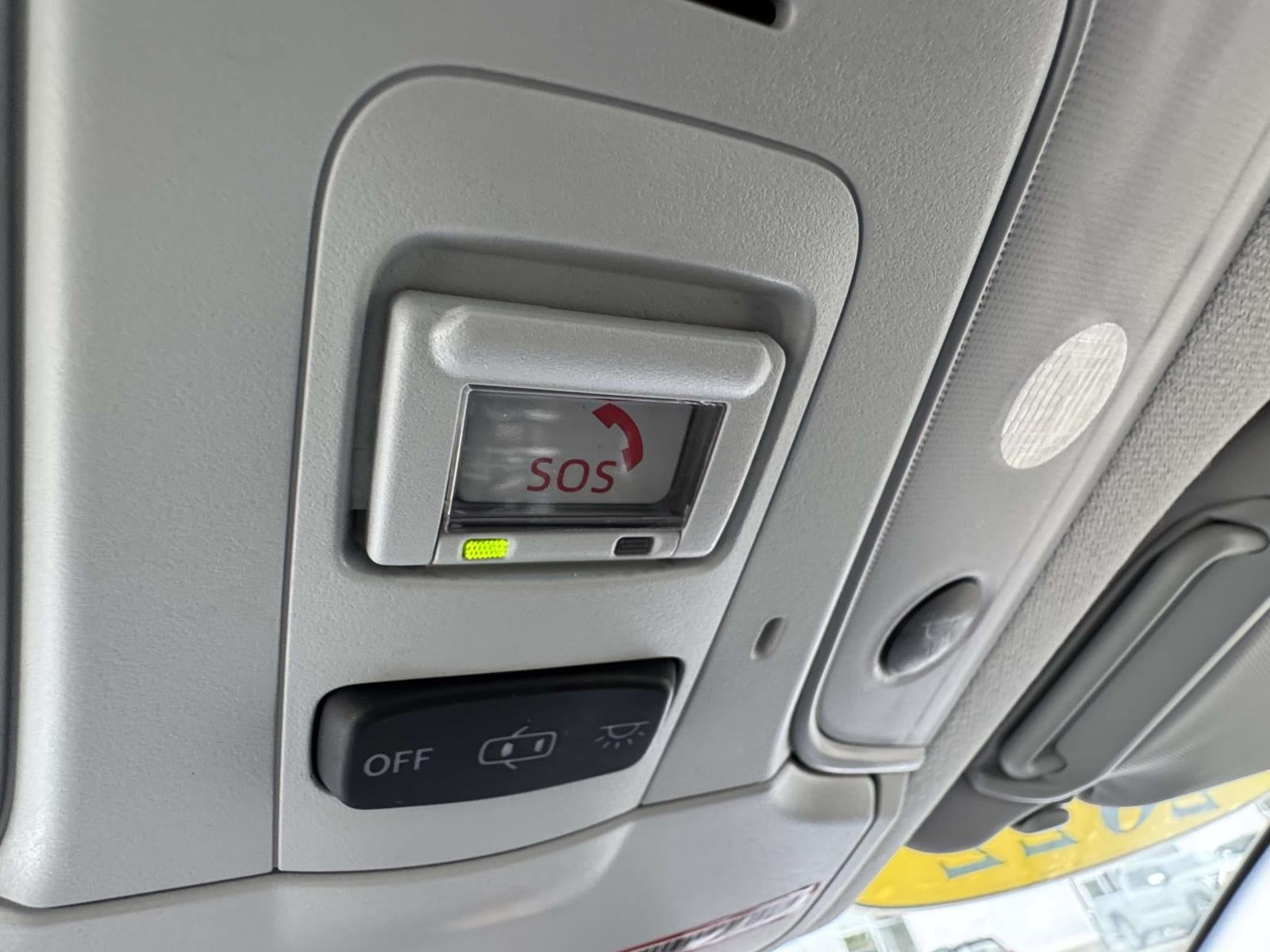 2022 Toyota Prius XLE AWD e