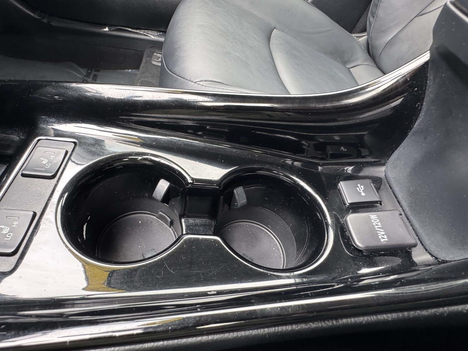 2022 Toyota Prius XLE AWD e