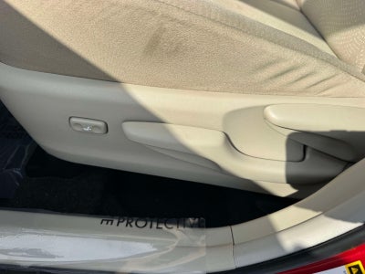 2014 Toyota Prius v Three