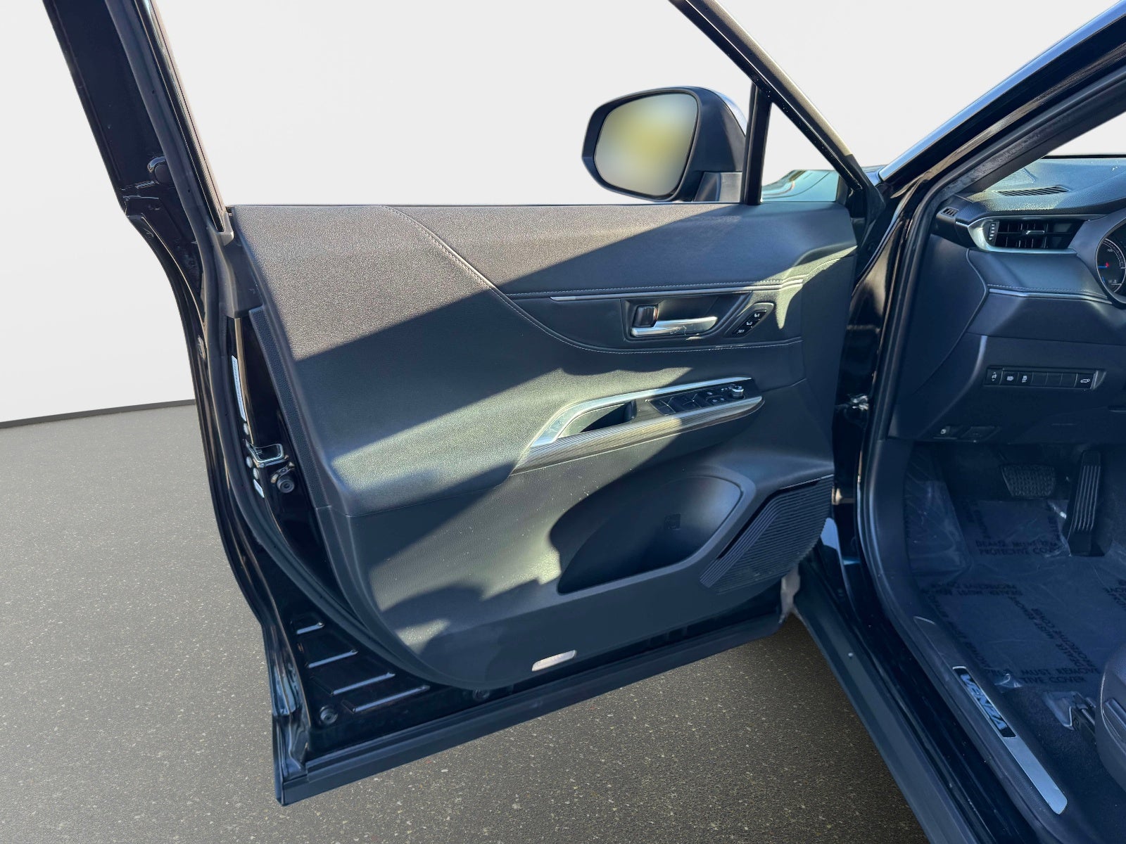 2023 Toyota Venza XLE