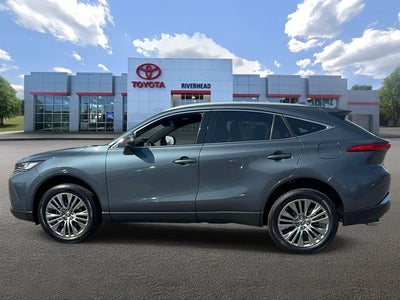 2023 Toyota Venza XLE