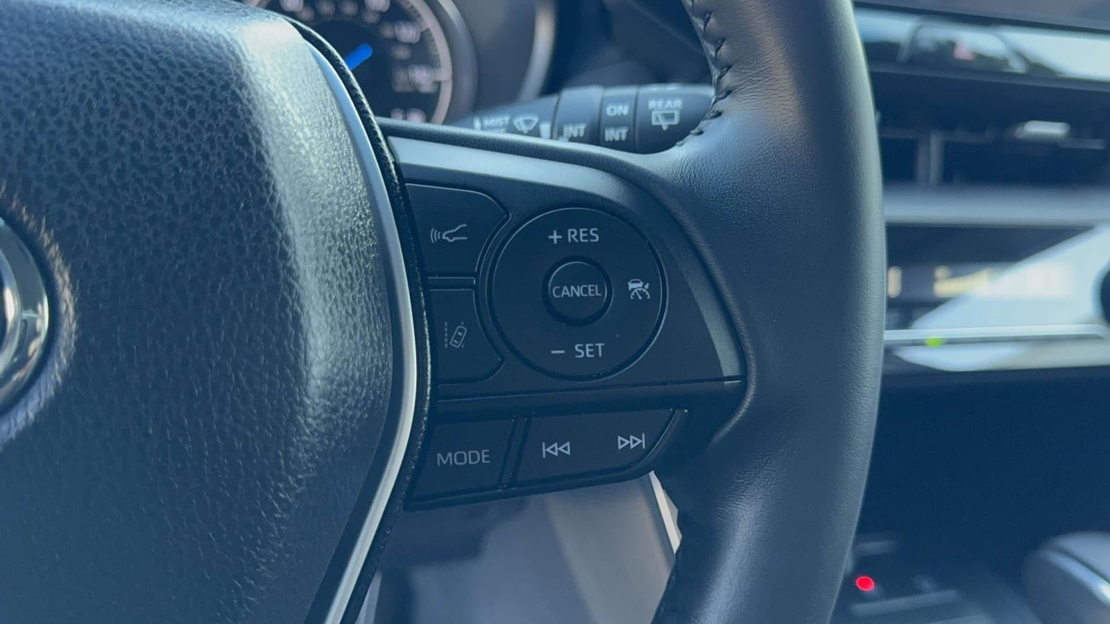 2023 Toyota Venza LE