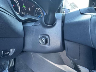 2023 Toyota Venza LE