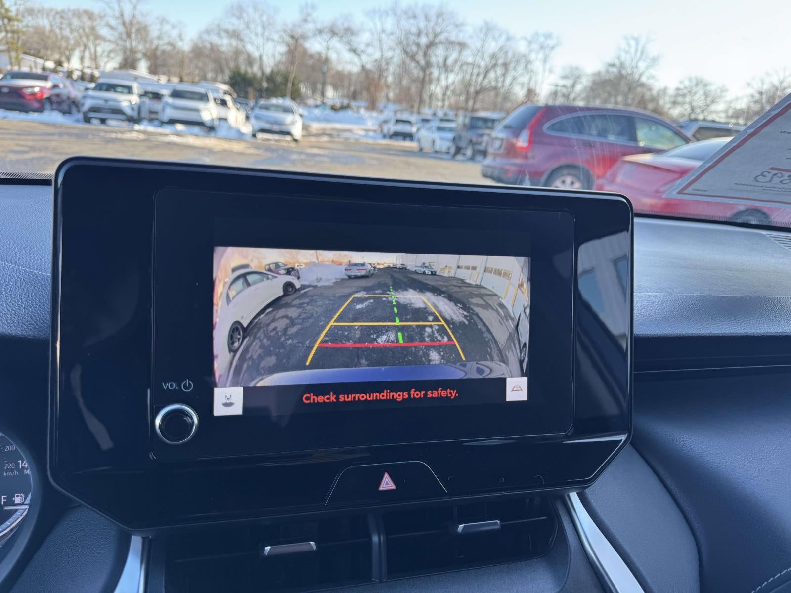 2023 Toyota Venza LE