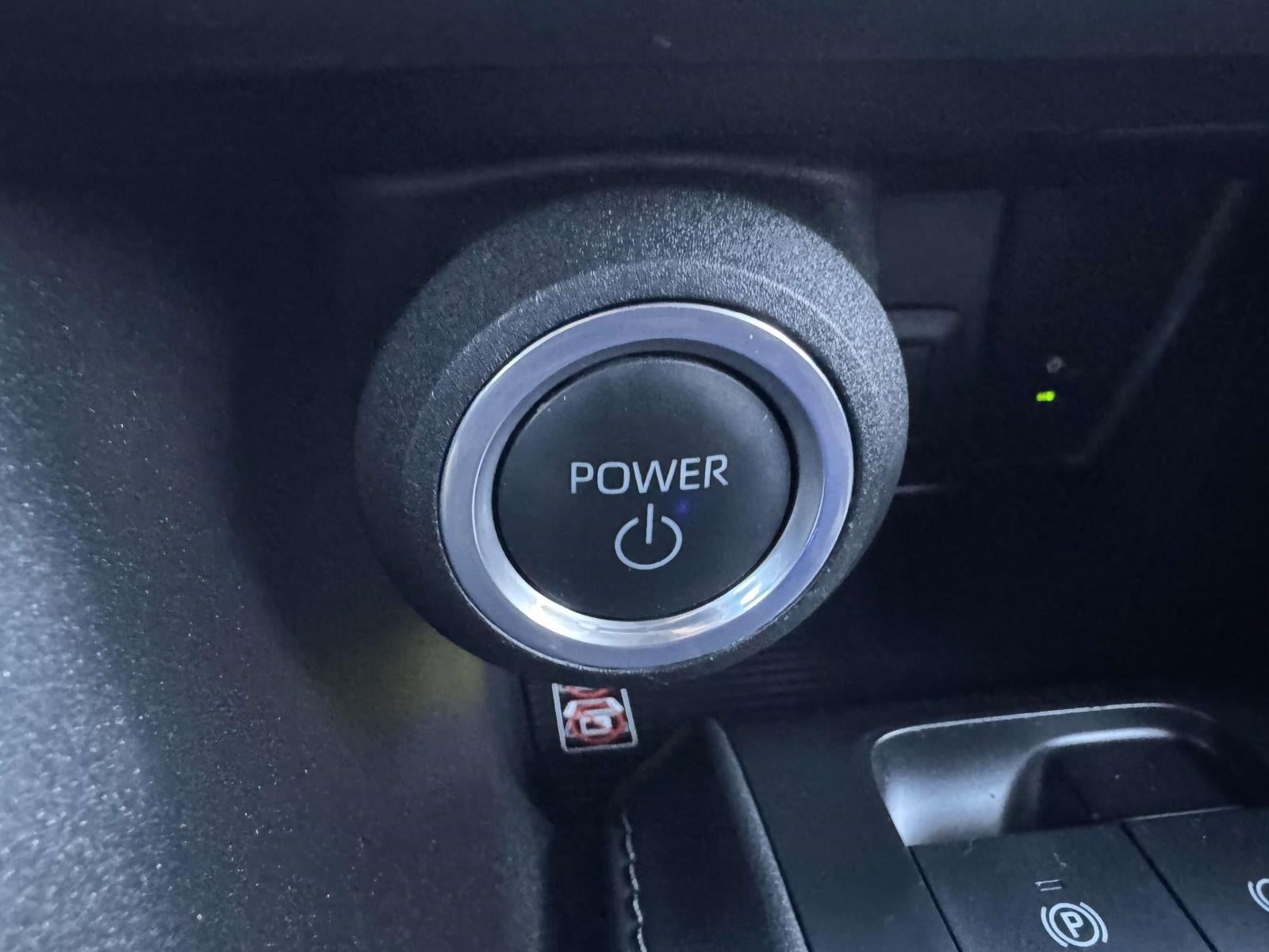 2023 Toyota Venza LE