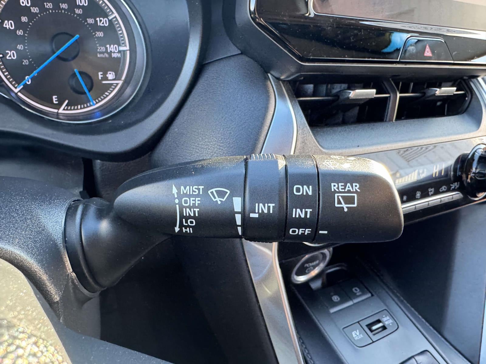 2023 Toyota Venza LE