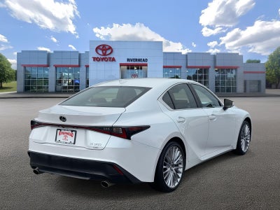 2023 Lexus IS 300