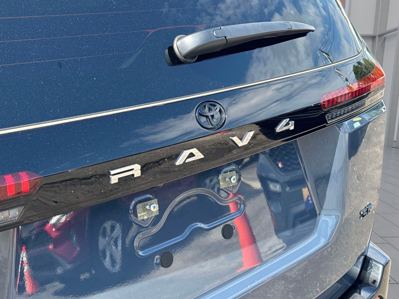 2026 Toyota RAV4 Plug-In Hybrid SE