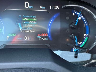 2024 Toyota RAV4 Prime SE