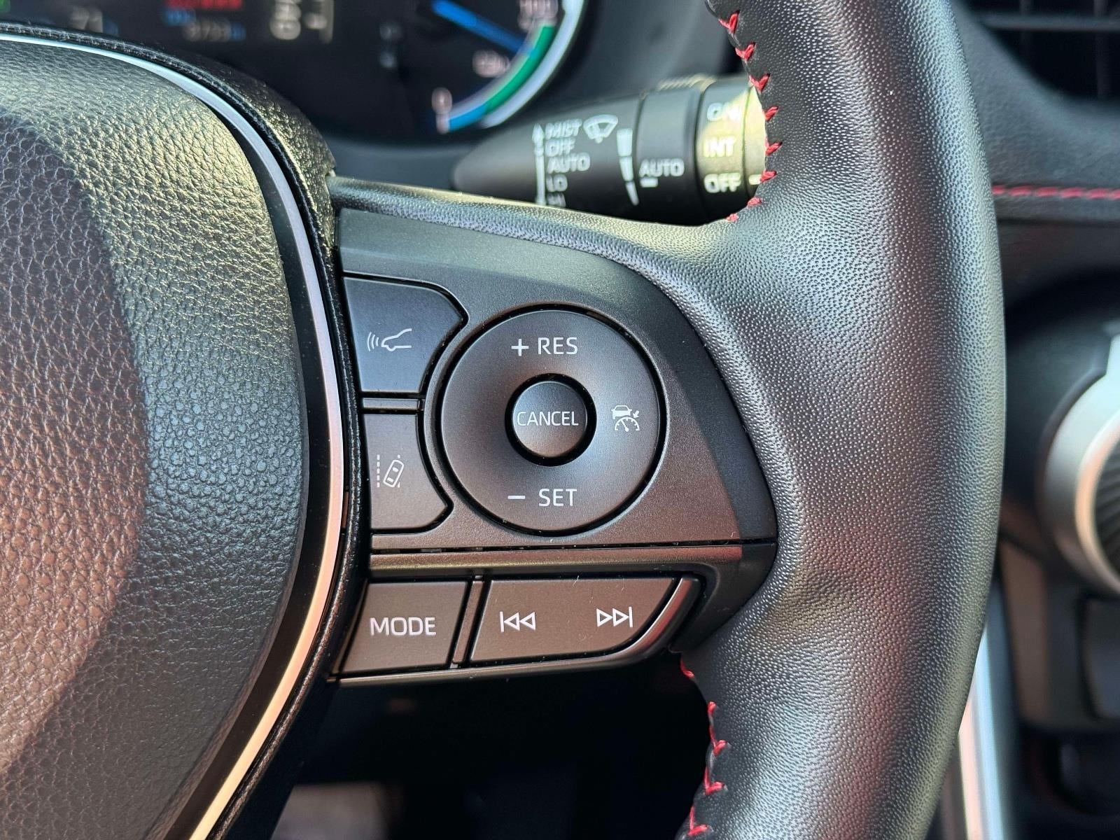 2024 Toyota RAV4 Prime SE